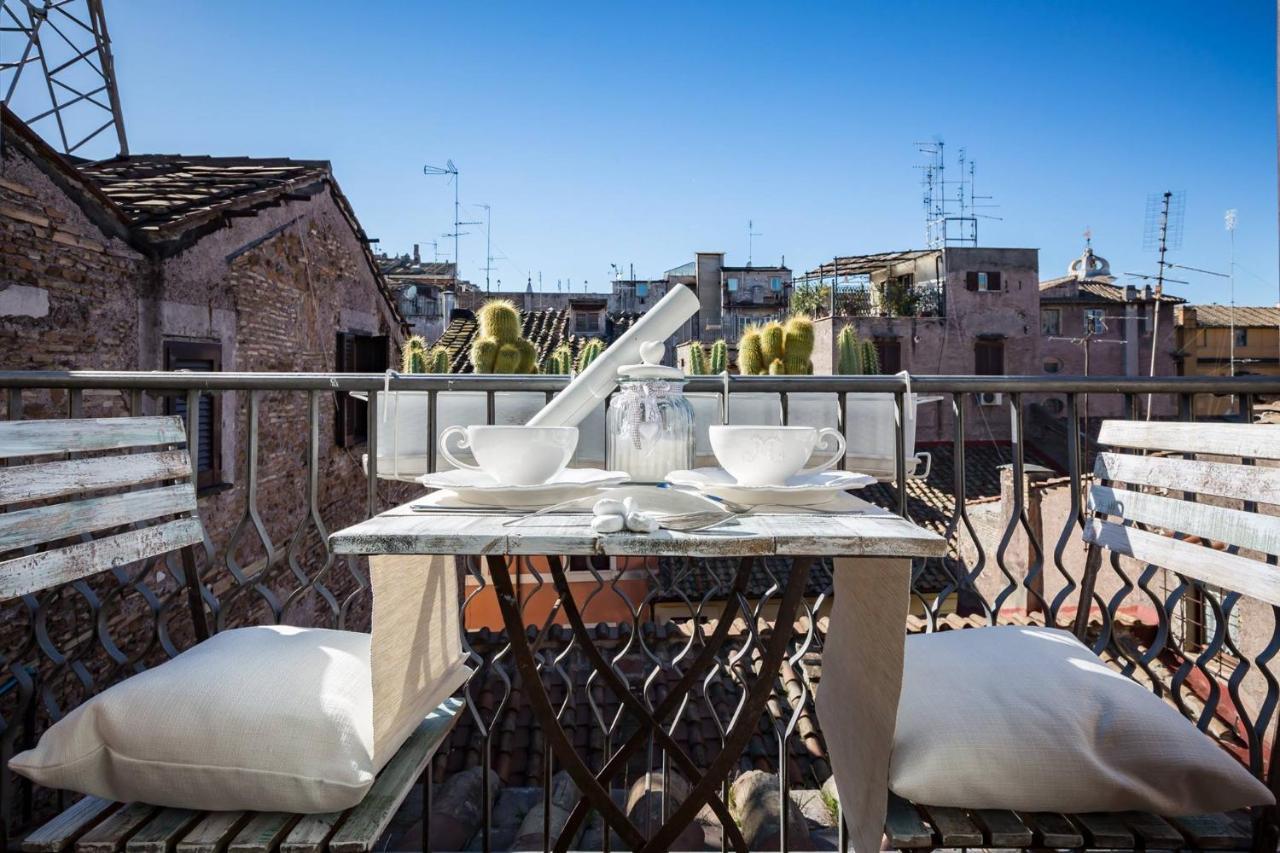 Bbhomerome - Campo Dei Fiori Balcony View Penthouse المظهر الخارجي الصورة