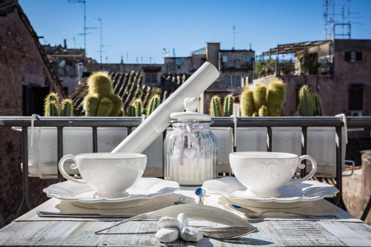 Bbhomerome - Campo Dei Fiori Balcony View Penthouse المظهر الخارجي الصورة